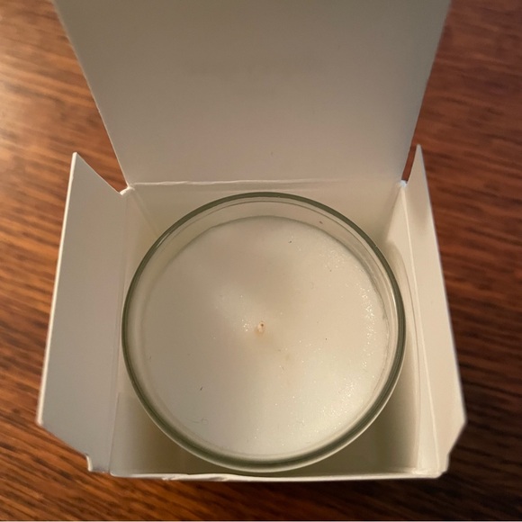 Diptyque Roses 1.23oz candle - Picture 5 of 6